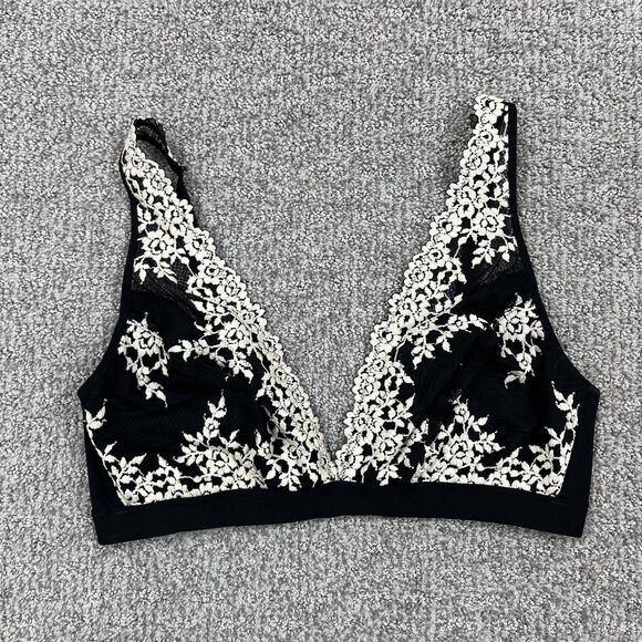Wacoal Other - Wacoal Embrace Lace Bralette Womens 40 Black Floral Wireless Plunge Unlined Bra